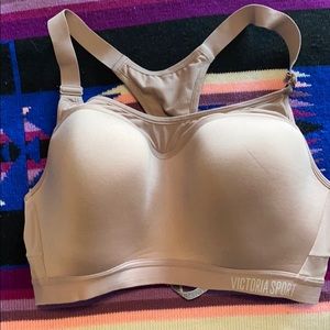 Victoria Sport Bra